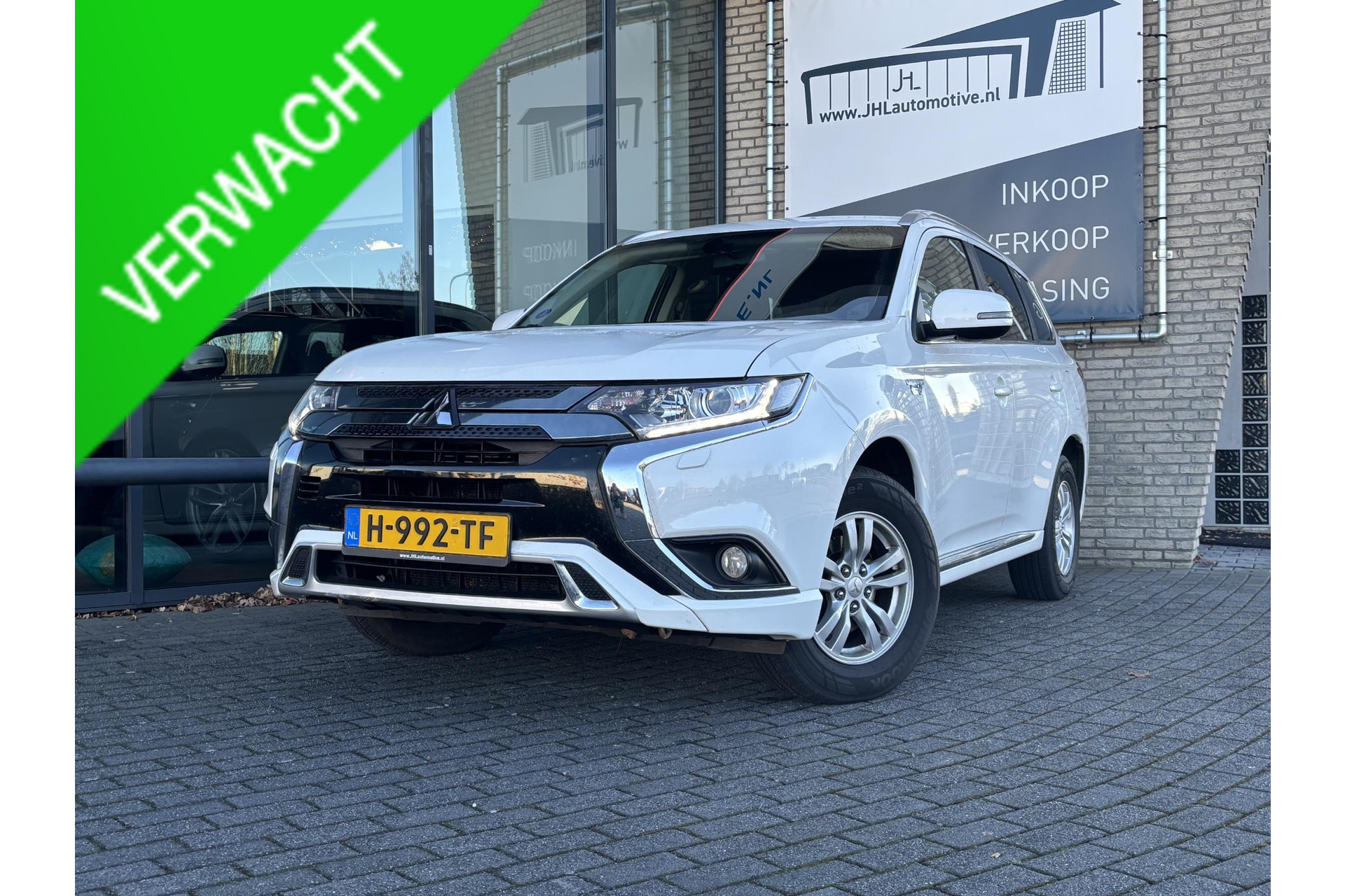 Mitsubishi Outlander 2.4 PHEV Pure*AUTOM.*ECC*CRUISE*NAVI*CAM*